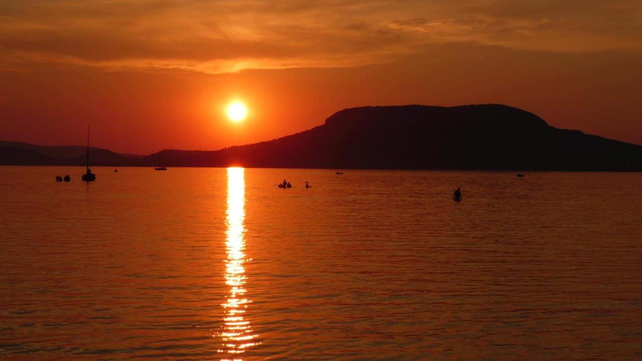 Sunset Plage Apartman Fonyod Exterior photo